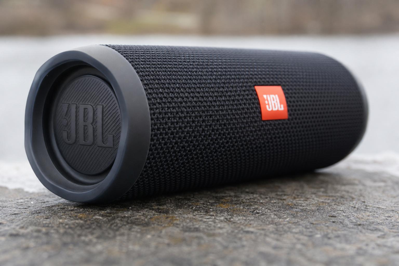 Your Complete JBL Speaker Guide for Canada: Real-World Picks, Prices, and Sound Advice